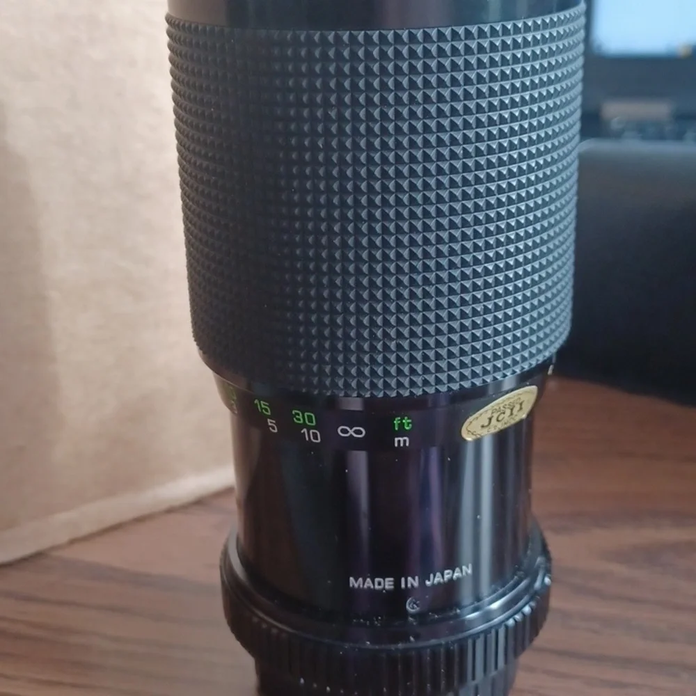 Rokinon MC Zoom lens 80-200mm , 1:45, 55mm, PK